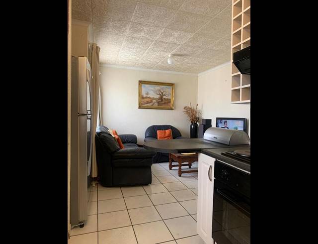 2 BEDROOM HOUSE FOR SALE IN NATURENA